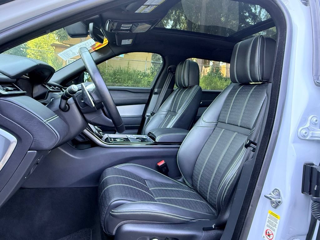 Used 2019 Land Rover Range Rover Velar R-Dynamic HSE AWD/4WD image 25