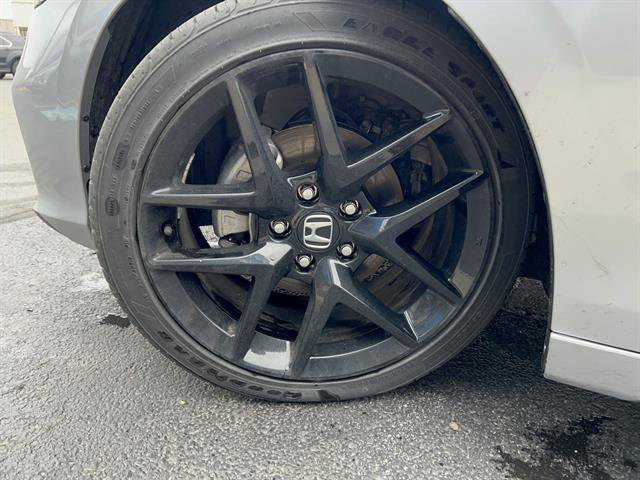 Used 2025 Honda Civic Sport image 11