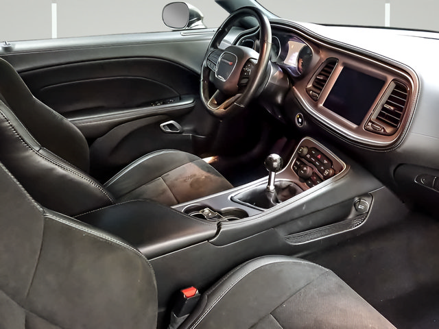 Used 2022 Dodge Challenger R/T Scat Pack RWD image 21