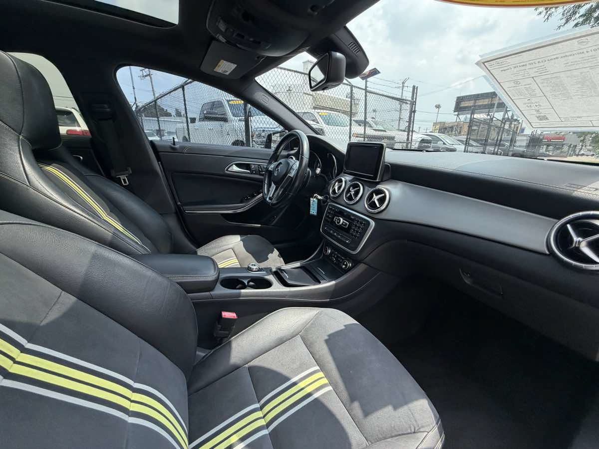 Used 2014 Mercedes-Benz CLA 250 4MATIC w/ Edition 1 Package image 24