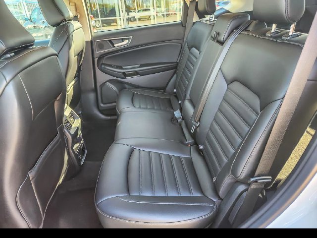Used 2022 Ford Edge SEL w/ Convenience Package AWD/4WD image 11