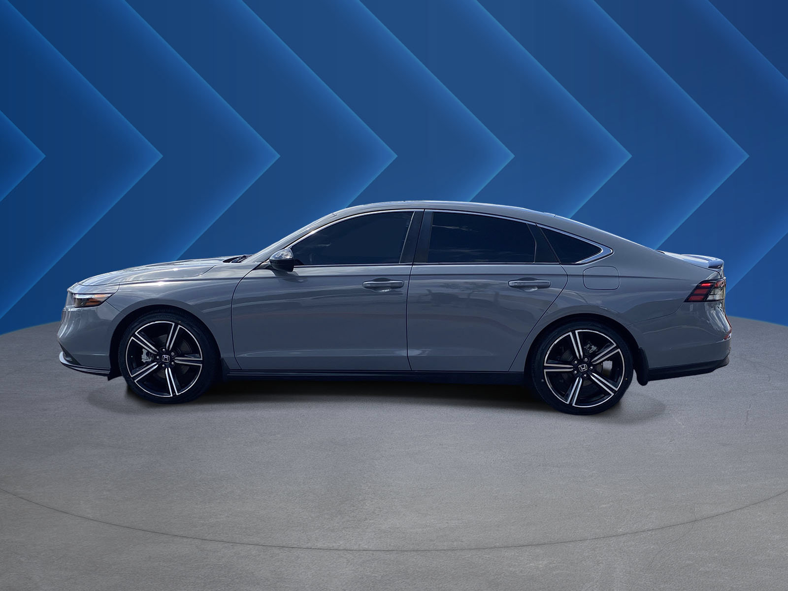 Used 2023 Honda Accord Sport image 6