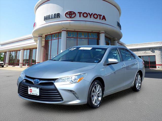 Certified 2017 Toyota Camry XLE w/ Moonroof Package image 1