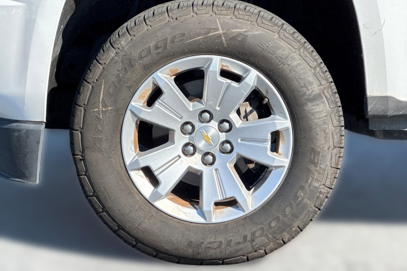 Used 2020 Chevrolet Colorado LT w/ Safety Package image 11