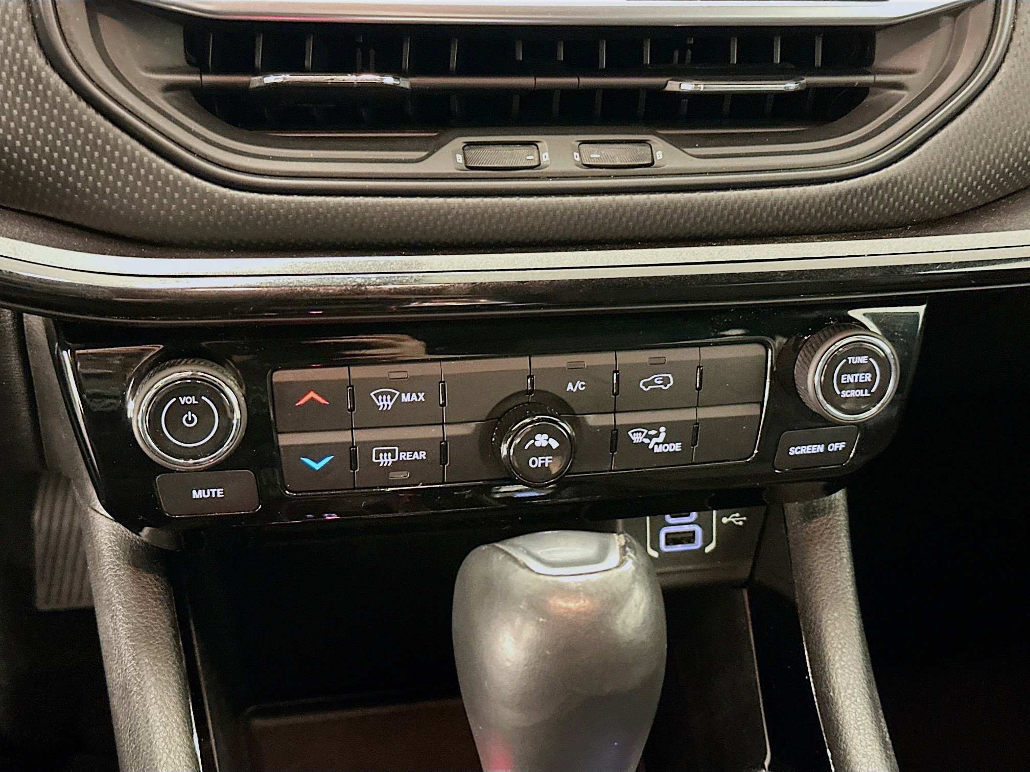 Used 2022 Jeep Compass Altitude image 23