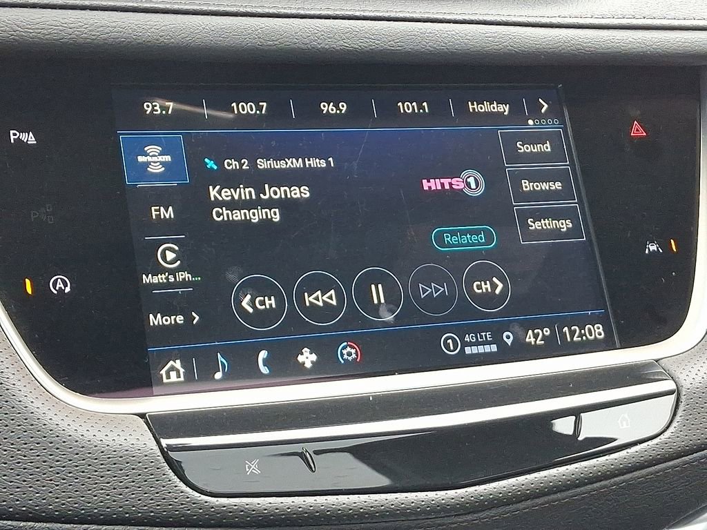 Certified 2025 Cadillac XT6 Luxury image 19