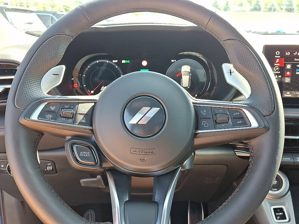 Used 2025 Dodge Hornet R/T AWD/4WD image 16