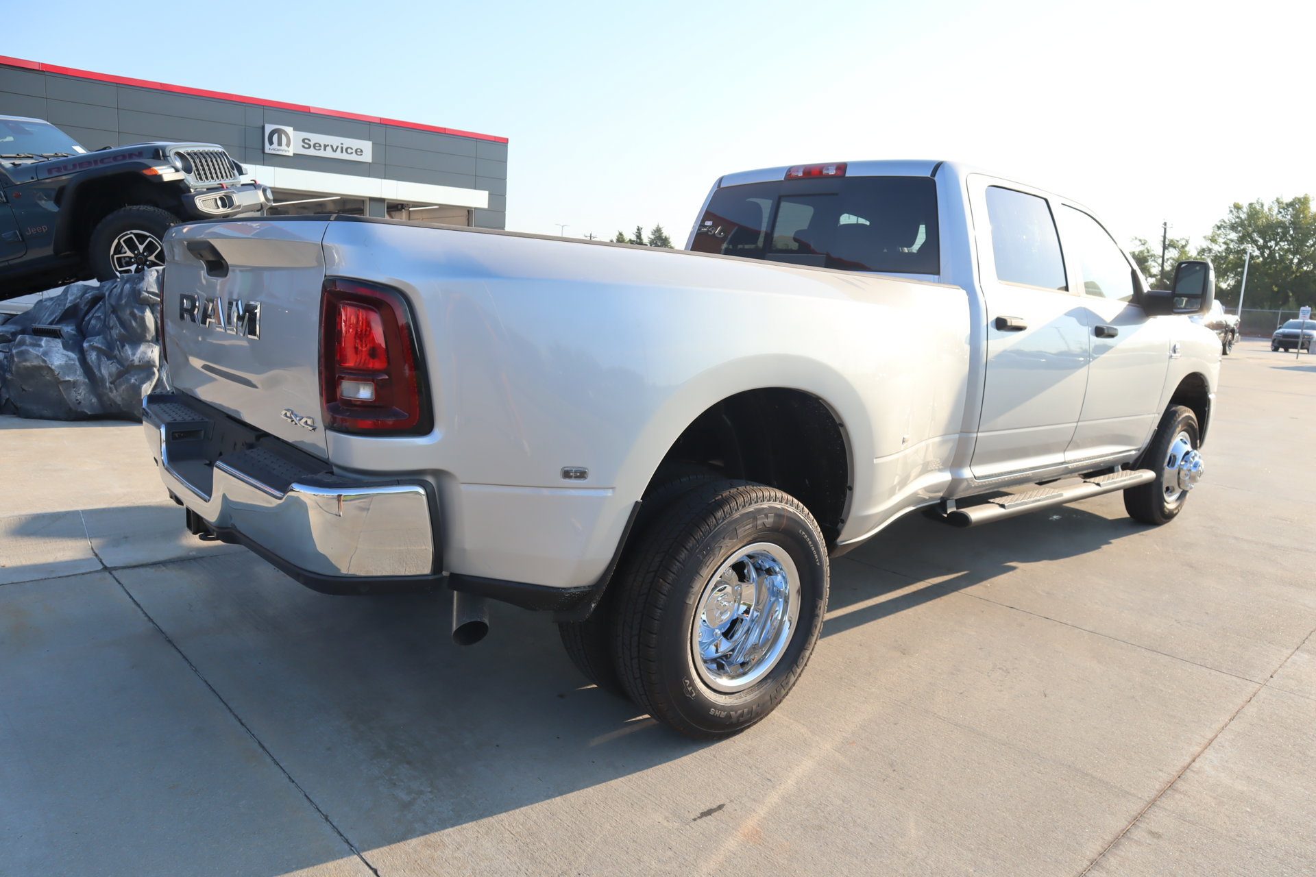 New 2027 RAM 3500 Tradesman AWD/4WD image 21