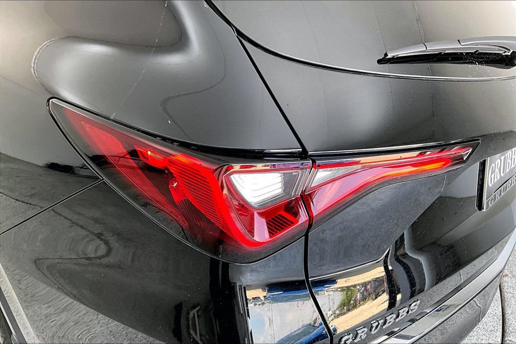 Certified 2026 Acura MDX FWD w/ Technology Package image 37