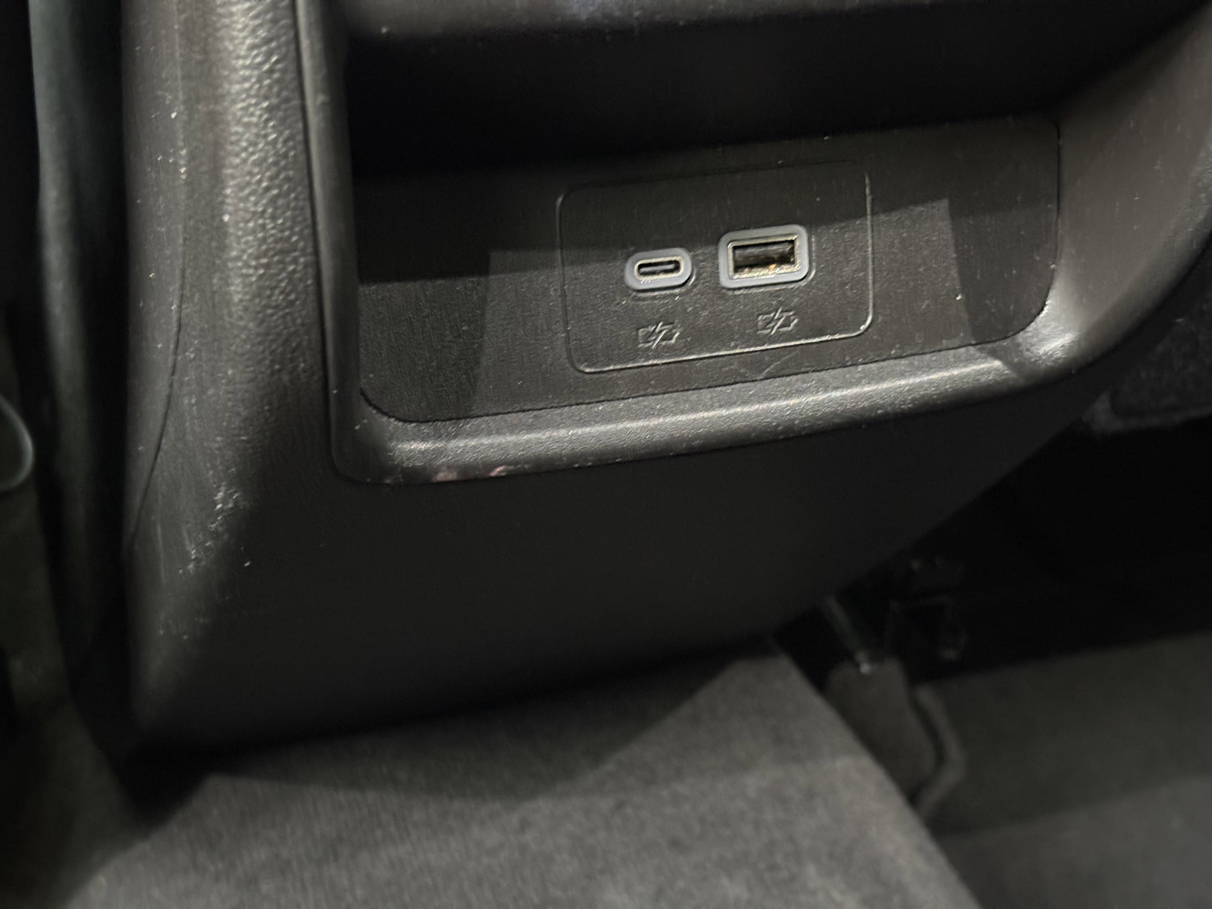 Certified 2025 Cadillac XT4 Premium Luxury image 13