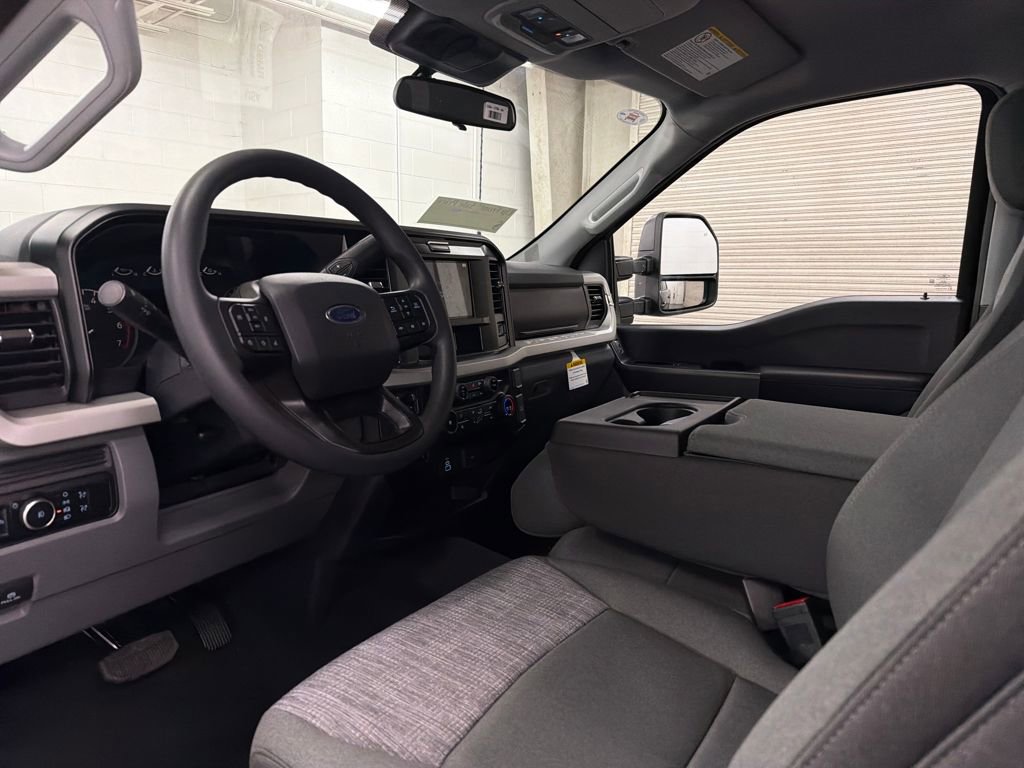 New 2026 Ford F250 XLT image 6