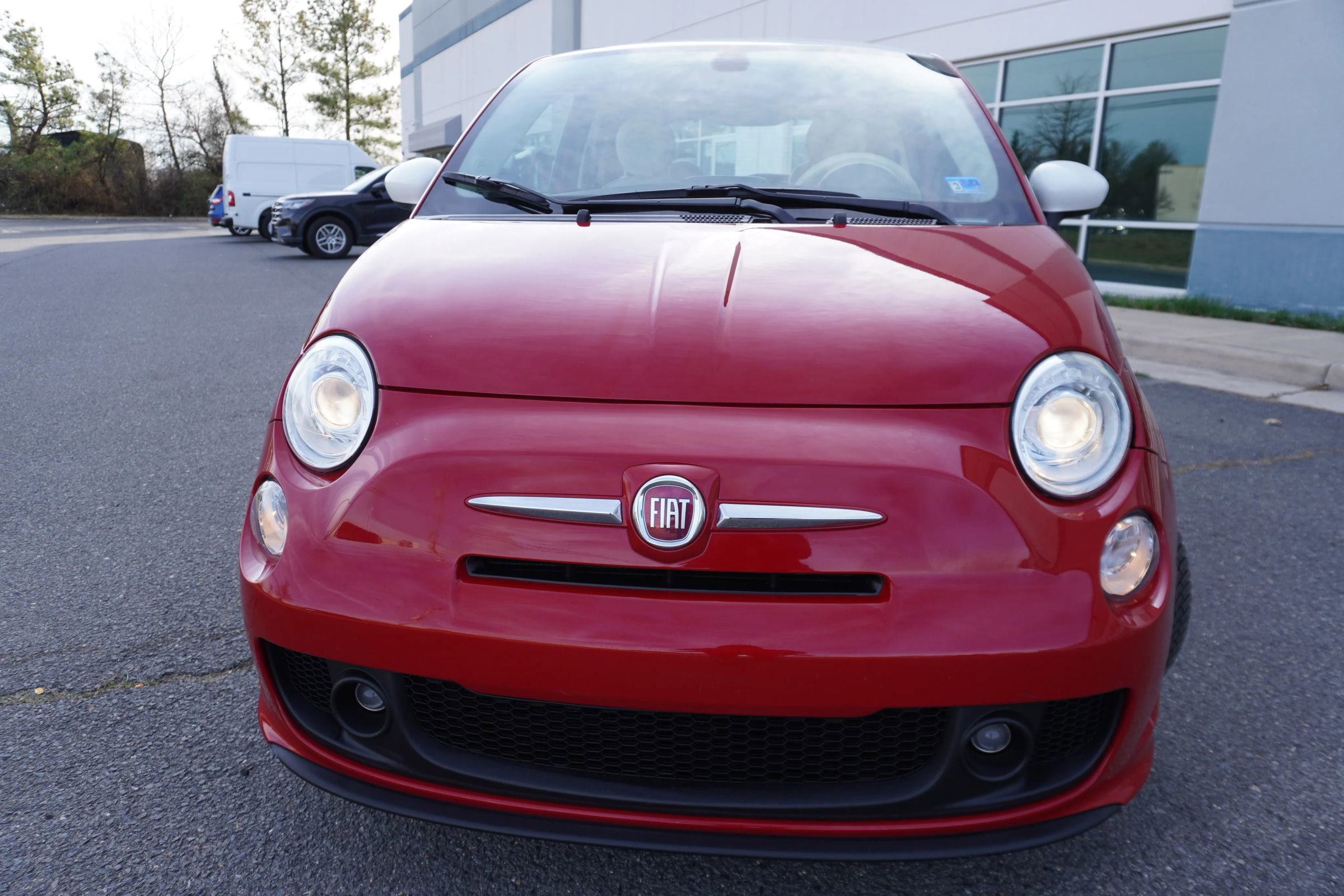 Used 2018 FIAT 500 Pop image 2