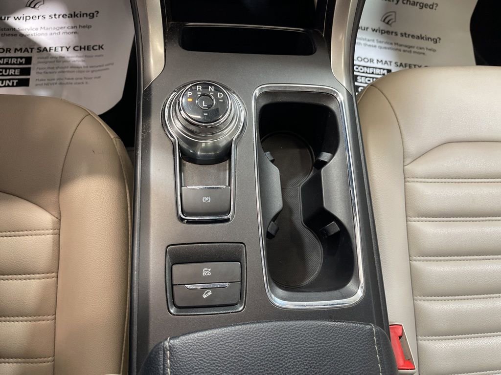 Used 2019 Ford Fusion SEL image 27