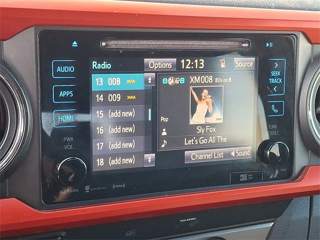 Used 2019 Toyota Tacoma TRD Off-Road image 16