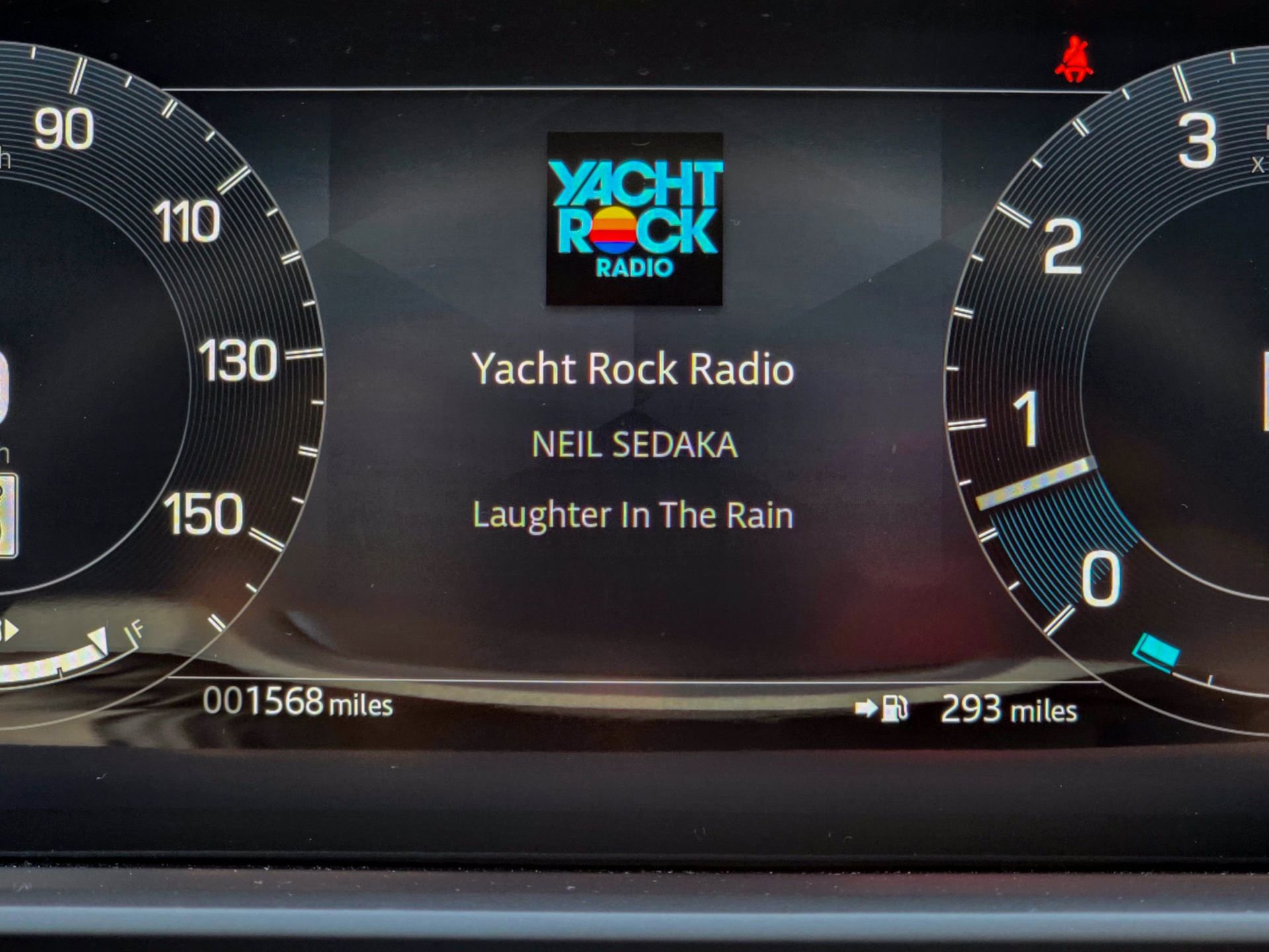 Used 2025 Land Rover Discovery Dynamic SE image 17