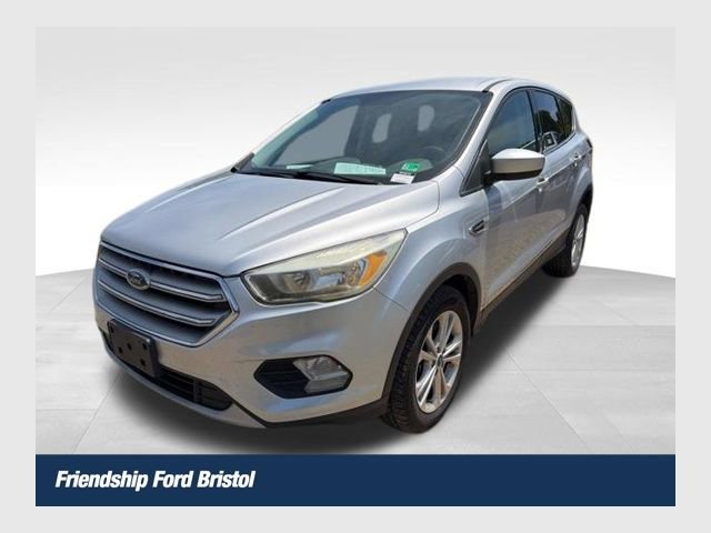 Used 2017 Ford Escape SE AWD/4WD image 1