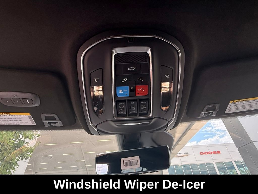 New 2026 Jeep Grand Cherokee Summit AWD/4WD image 11