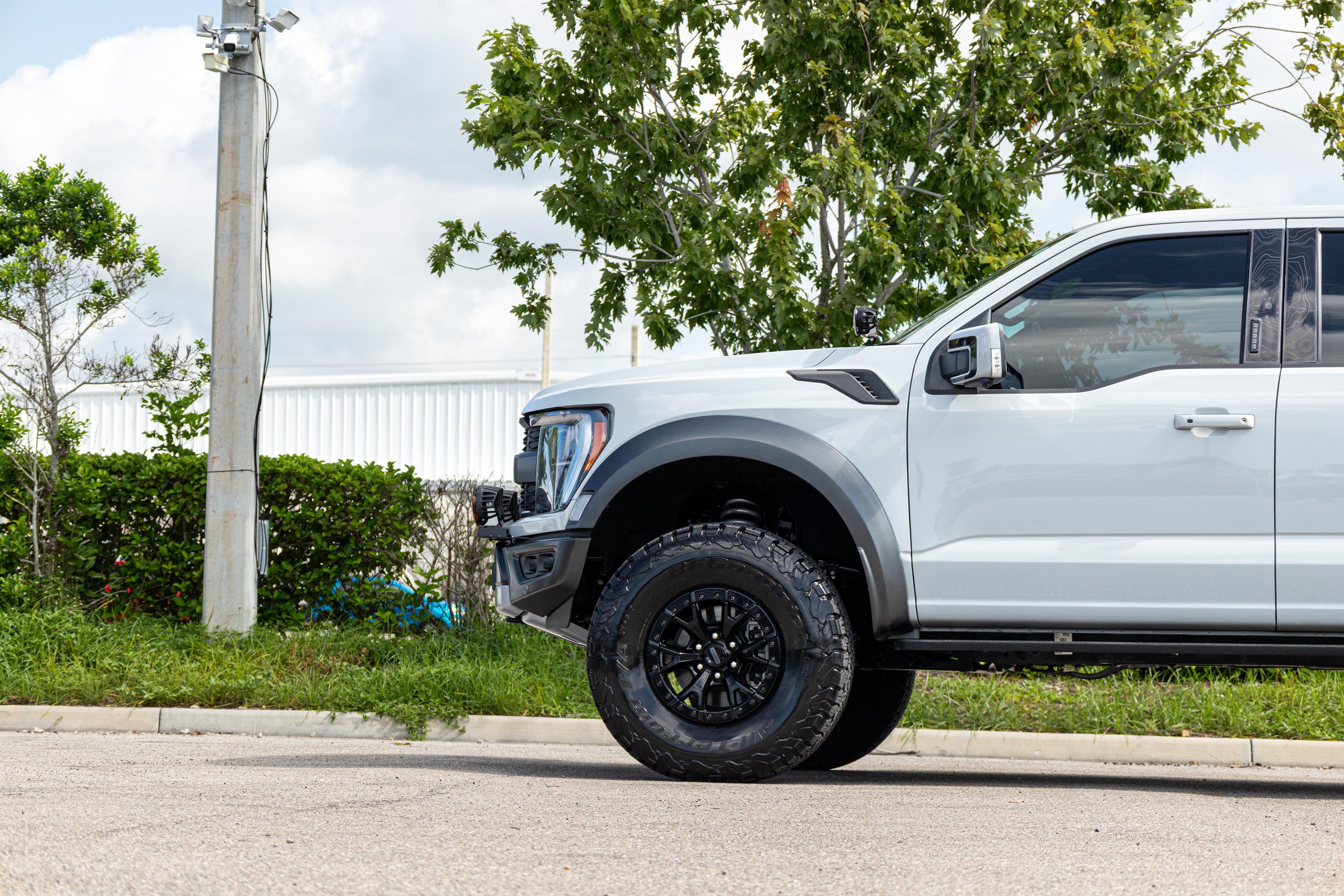 Used 2023 Ford F150 Raptor w/ Raptor 37 Performance Package AWD/4WD image 37