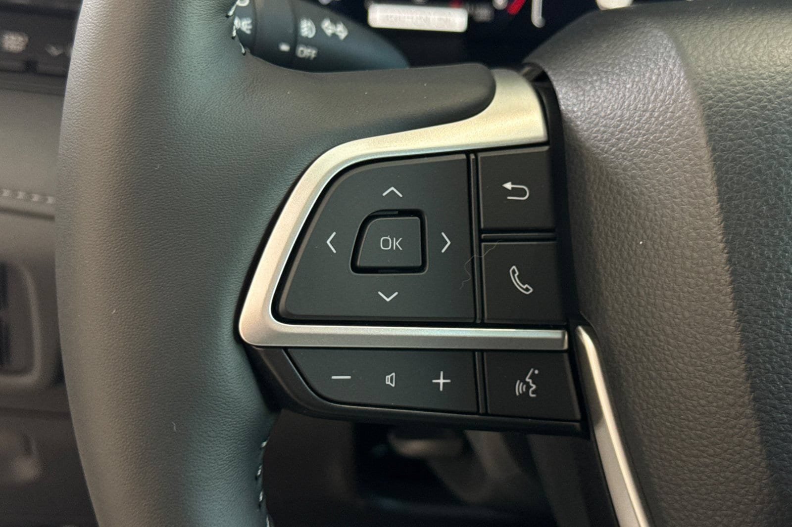 New 2026 Toyota Highlander Limited AWD/4WD image 29