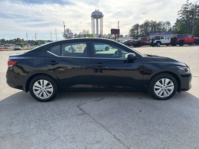 Certified 2025 Nissan Sentra S FWD image 5