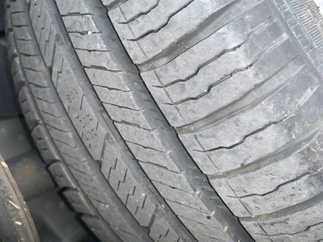 Used 2010 Lincoln MKX image 9