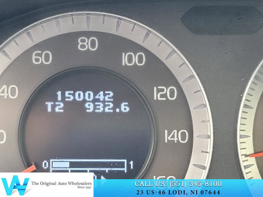 Used 2010 Volvo XC70 3.2 image 22