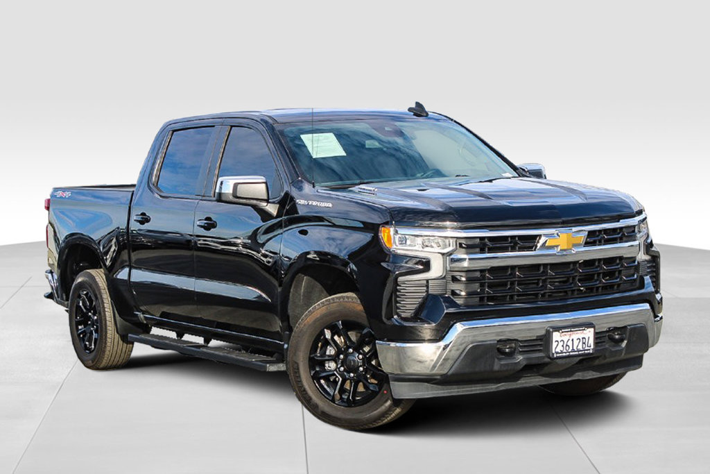 Used 2024 Chevrolet Silverado 1500 LT AWD/4WD image 2