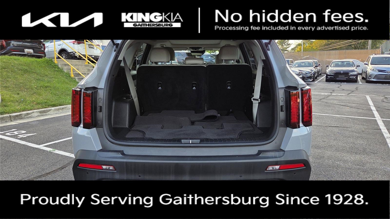 Certified 2023 Kia Sorento S w/ Panoramic Sunroof Package AWD/4WD image 5