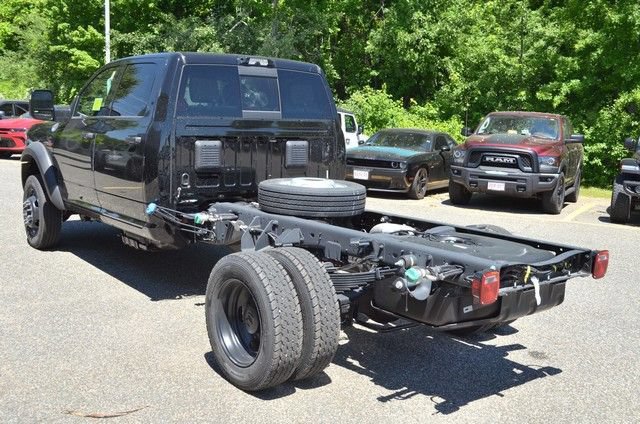 New 2026 RAM 5500 Tradesman AWD/4WD image 6