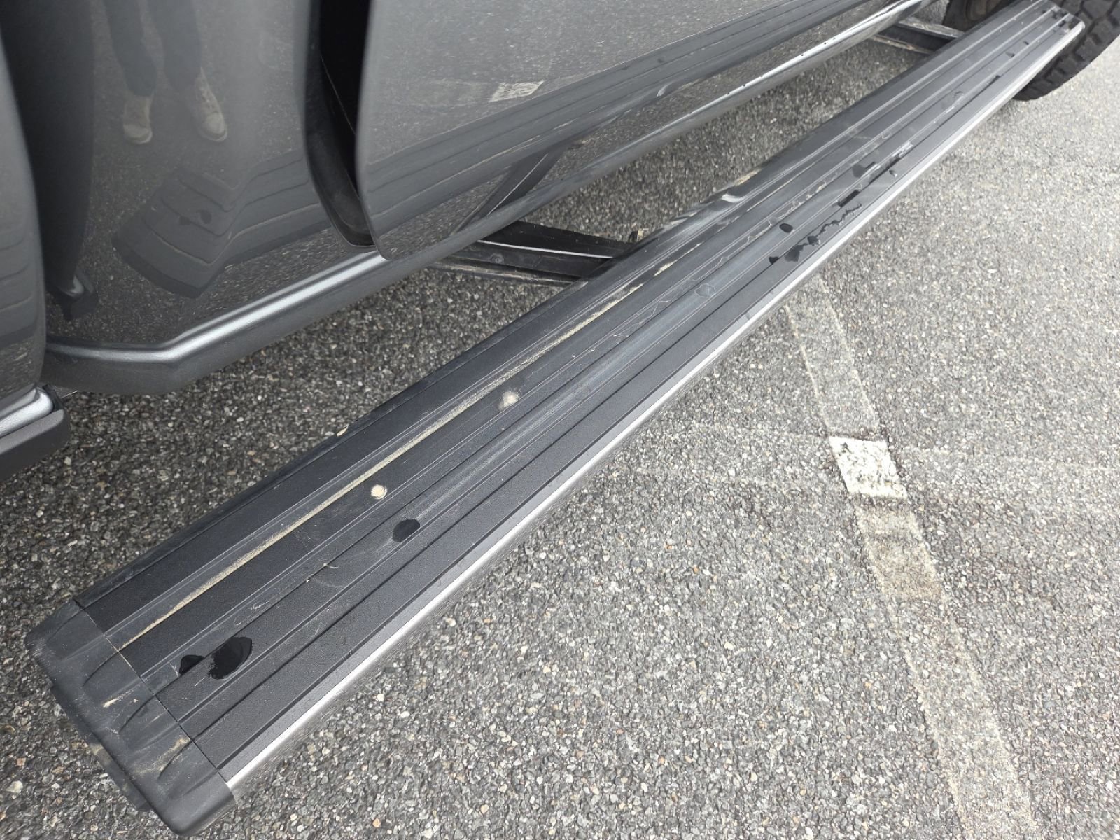 Used 2025 GMC Sierra 1500 Denali Ultimate image 28