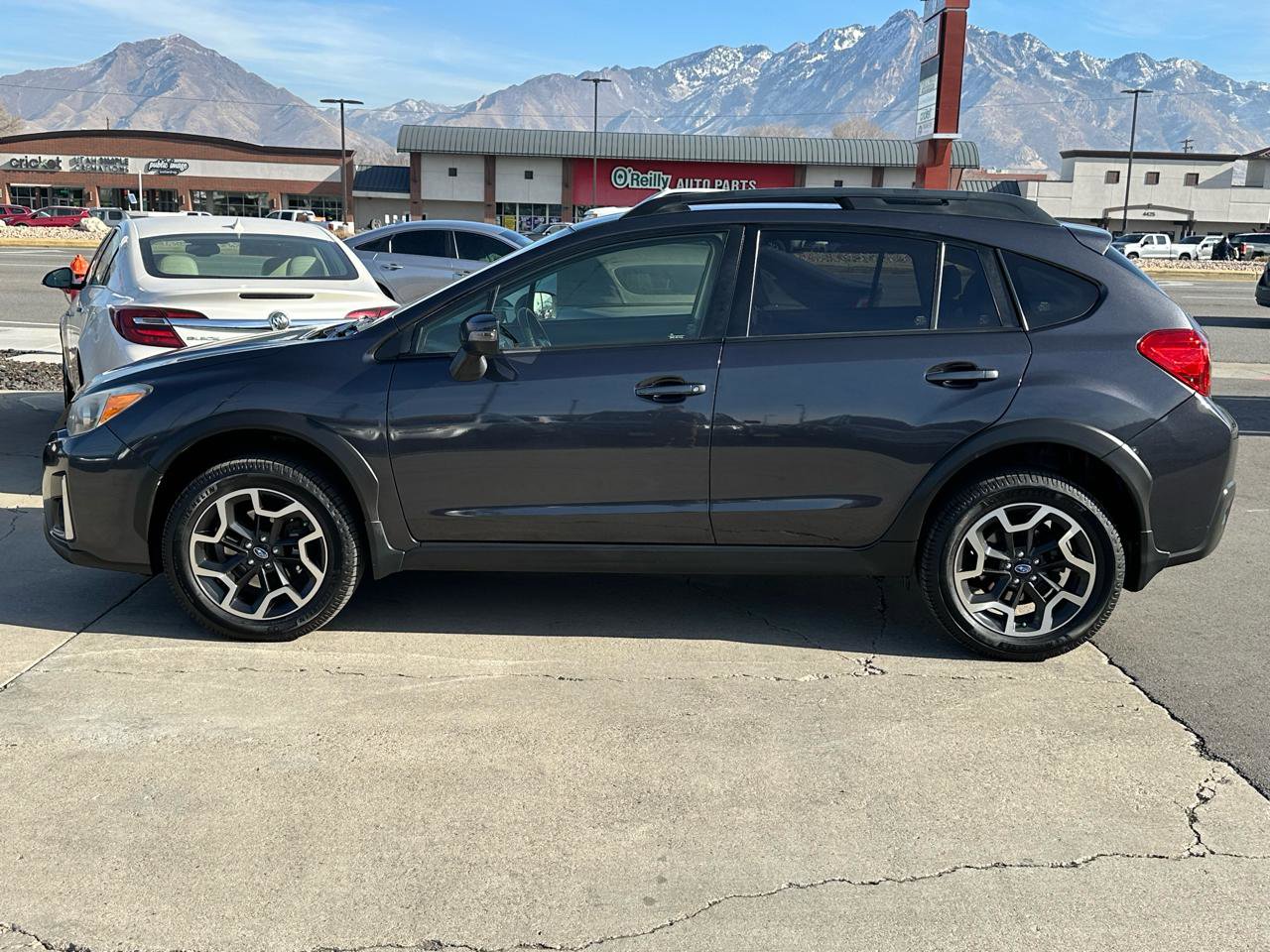 Used 2016 Subaru Crosstrek 2.0i Limited w/ Popular Package #2 image 8