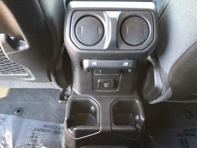 Used 2025 Jeep Wrangler Rubicon image 16