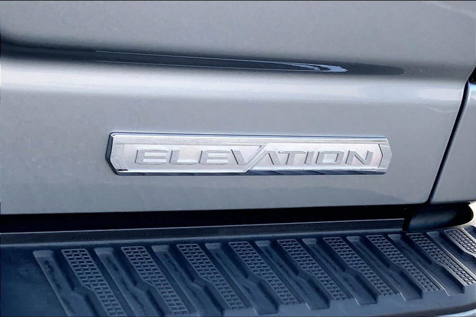 Used 2024 GMC Sierra 1500 Elevation RWD image 10
