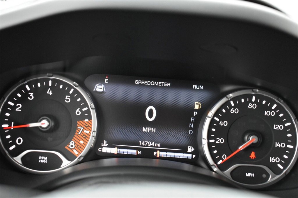 Used 2022 Jeep Renegade Trailhawk w/ Trailer Tow Group image 14