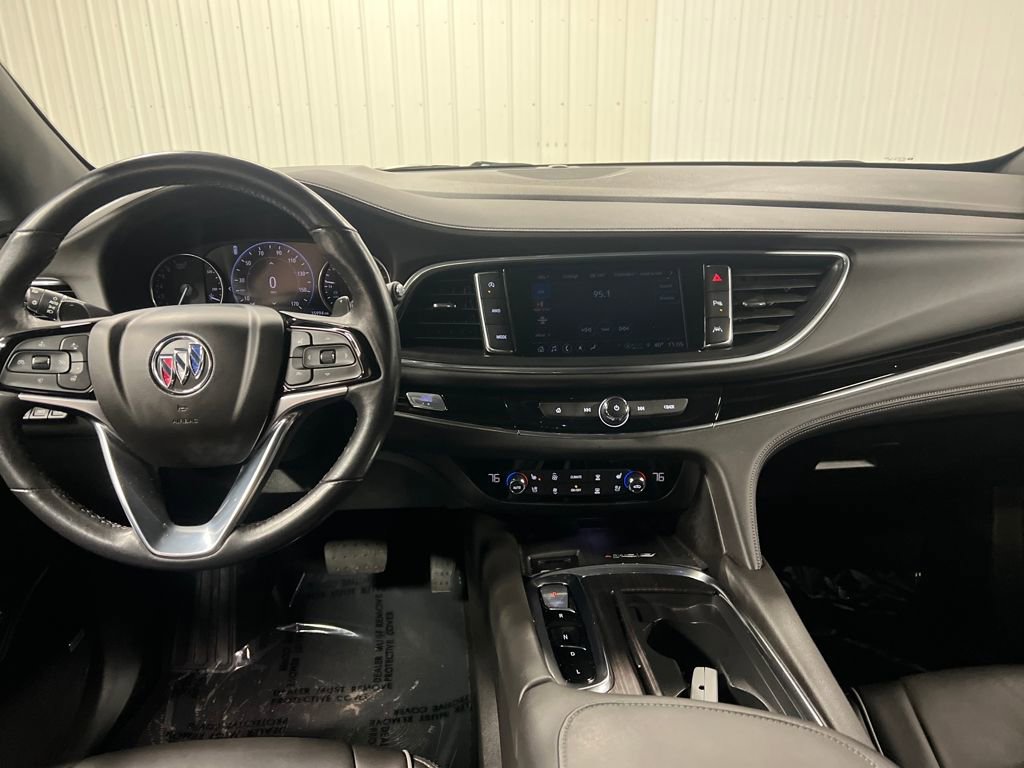 Certified 2023 Buick Enclave Avenir w/ Avenir Technology Package image 18