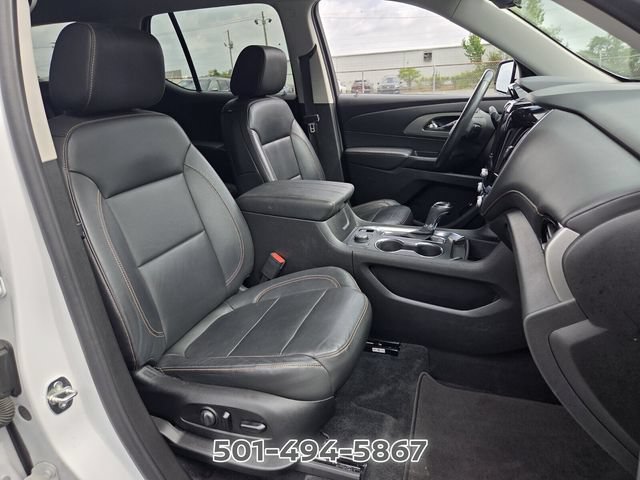 Used 2020 Chevrolet Traverse RS w/ LPO, Floor Liner Package FWD image 16