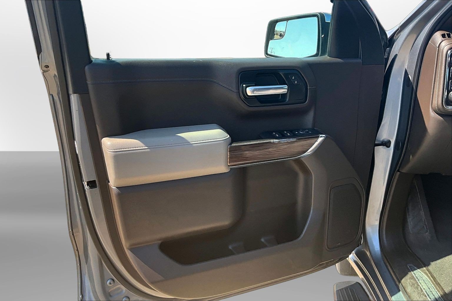 Used 2020 Chevrolet Silverado 1500 LT w/ All-Star Edition AWD/4WD image 25
