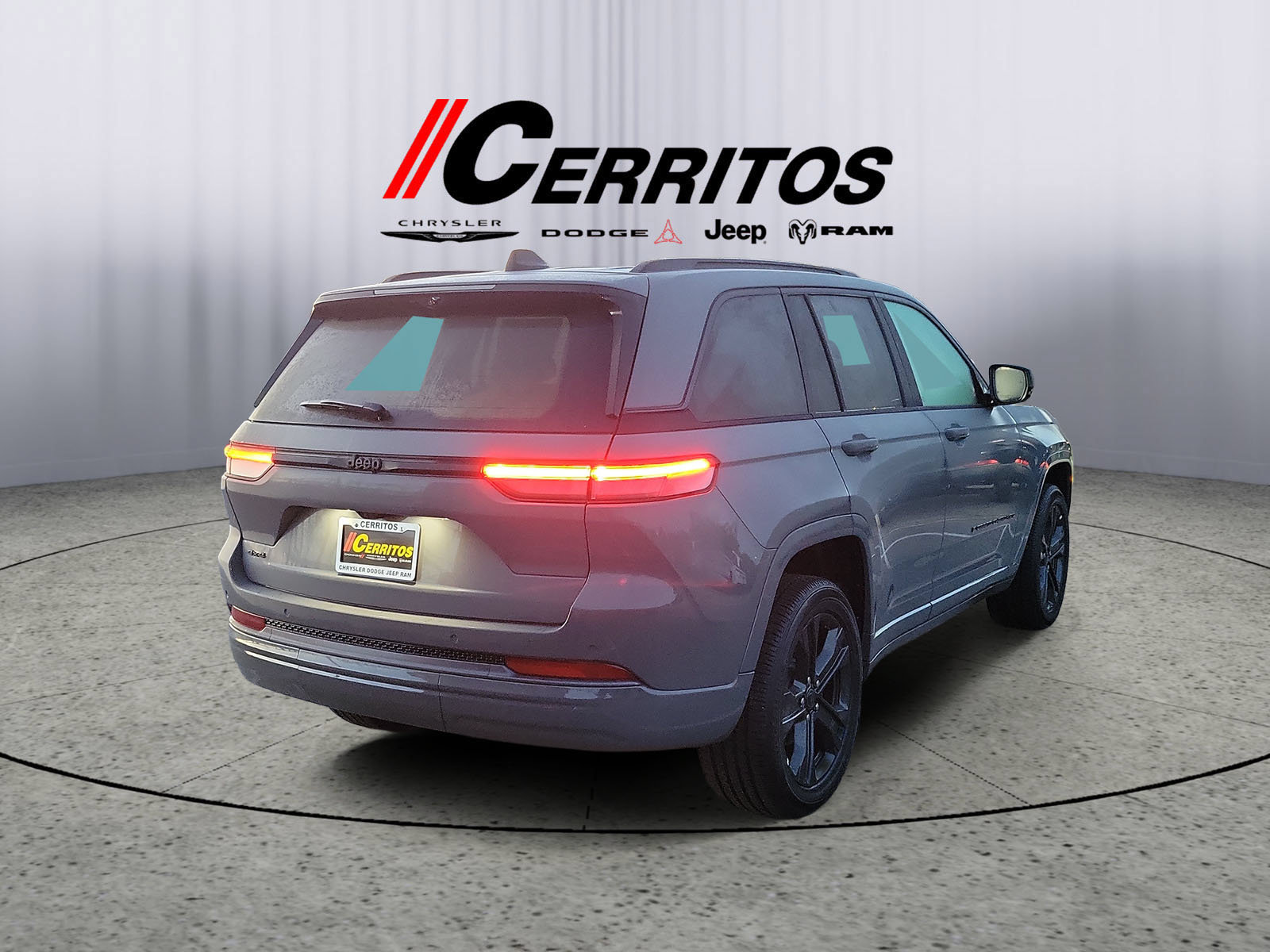New 2027 Jeep Grand Cherokee Limited AWD/4WD image 2