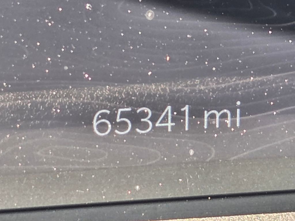 Used 2023 Jeep Wagoneer L Series III w/ Preferred Equipment Group image 24