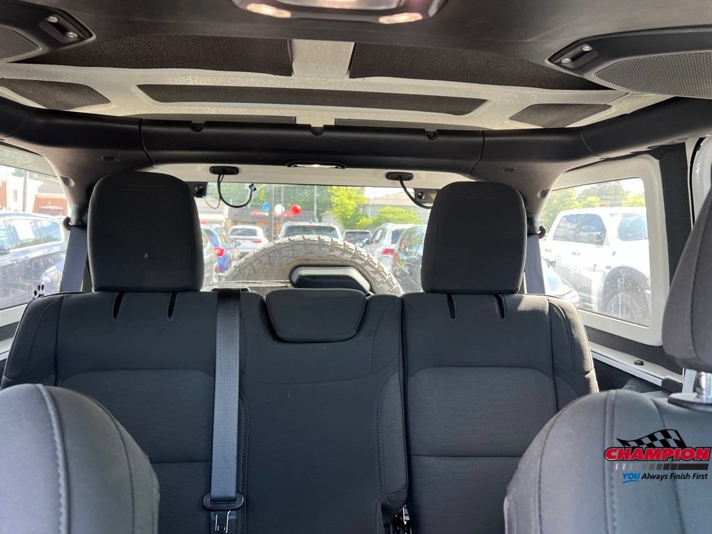 Used 2020 Jeep Wrangler Unlimited Sport S AWD/4WD image 25