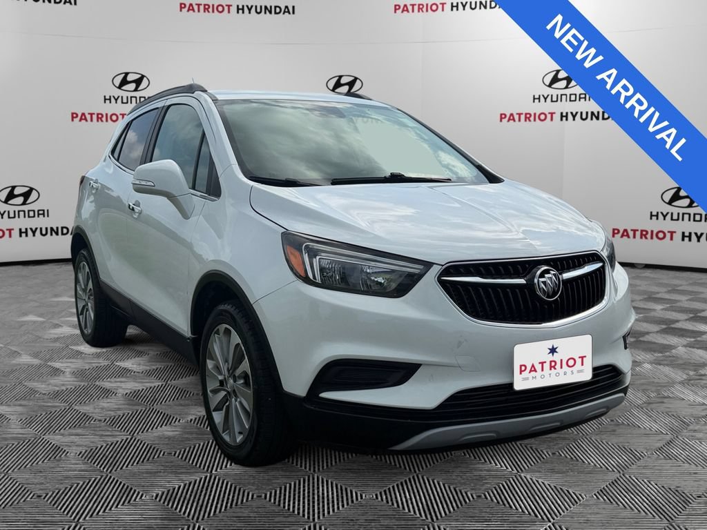 Used 2017 Buick Encore Preferred FWD image 1