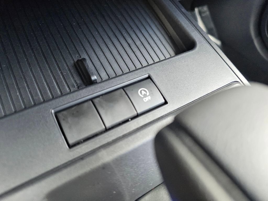 New 2026 Toyota Corolla Cross L image 37