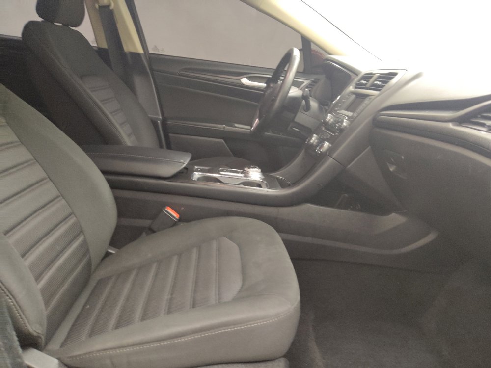 Used 2018 Ford Fusion S w/ Equipment Group 101A FWD image 21