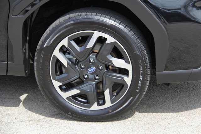 Used 2025 Subaru Forester Limited AWD/4WD image 14
