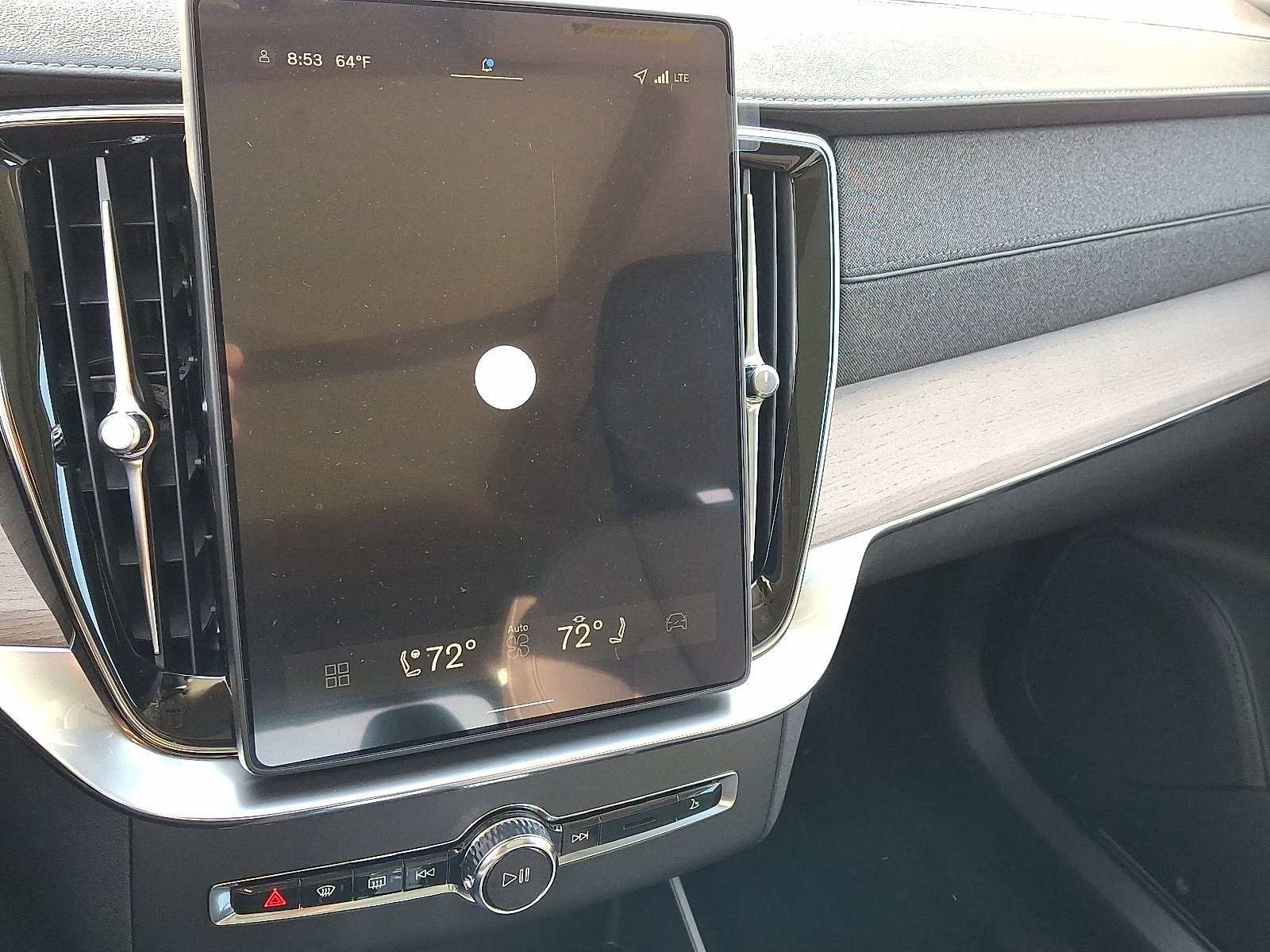 New 2026 Volvo XC90 B6 Plus image 12