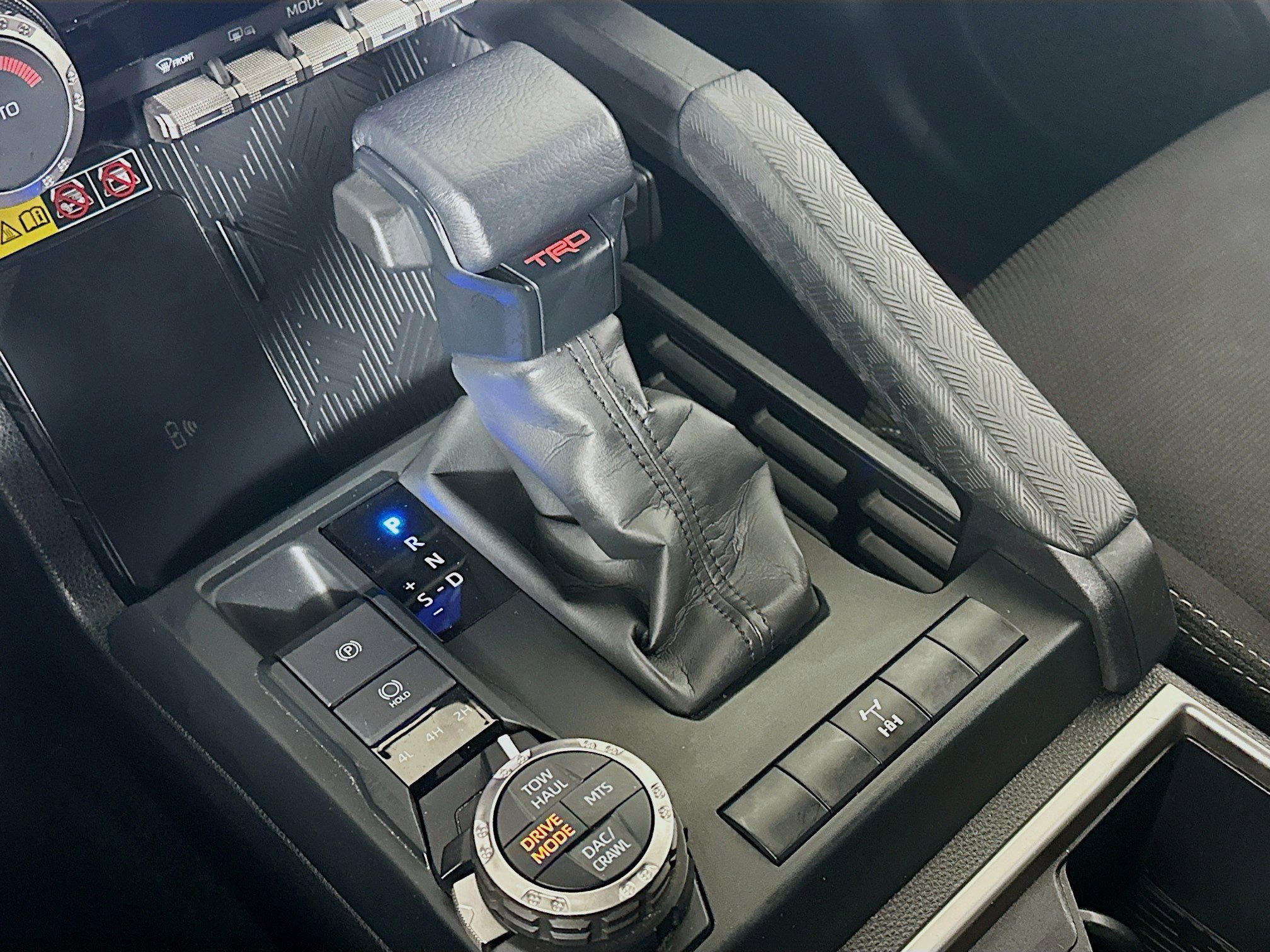 Used 2025 Toyota 4Runner TRD Off-Road image 25