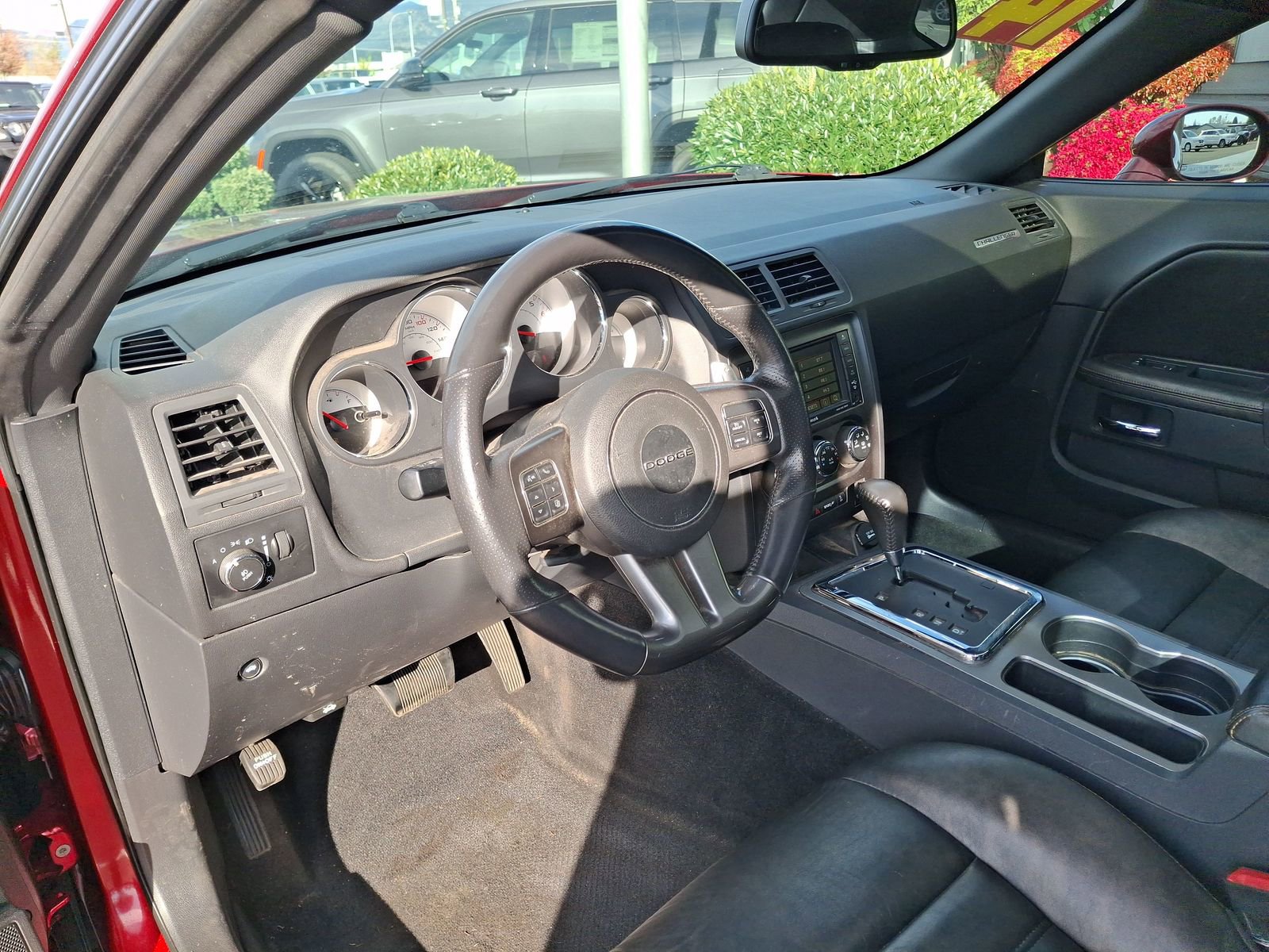 Used 2014 Dodge Challenger R/T RWD image 15