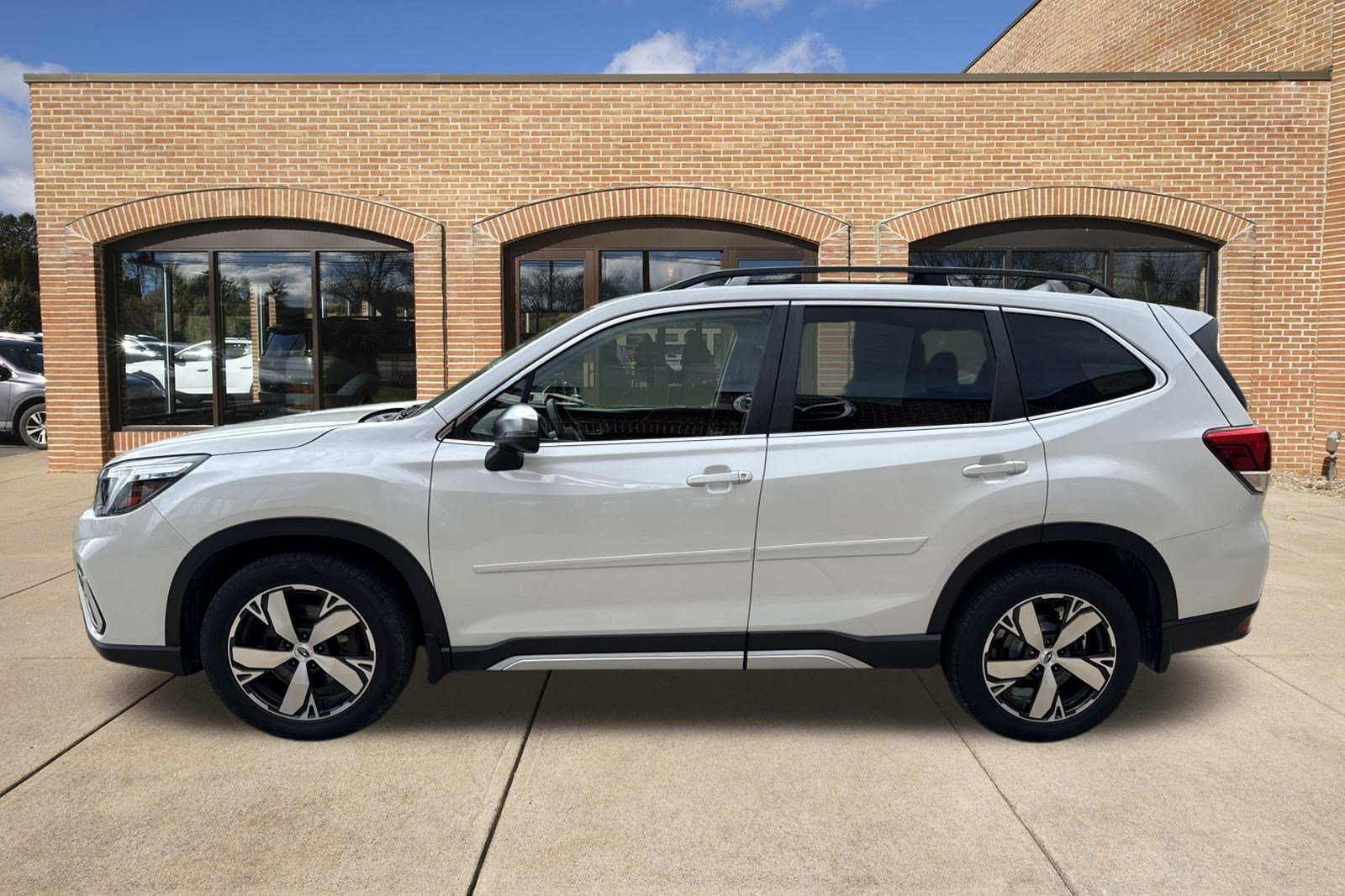 Used 2020 Subaru Forester Touring AWD/4WD image 12