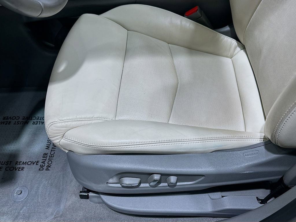 Used 2018 Cadillac XT5 Luxury w/ Driver Awareness Package image 20