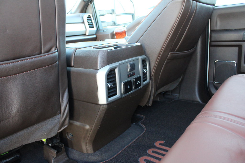 Used 2022 Ford F350 King Ranch w/ King Ranch Ultimate Package AWD/4WD image 24